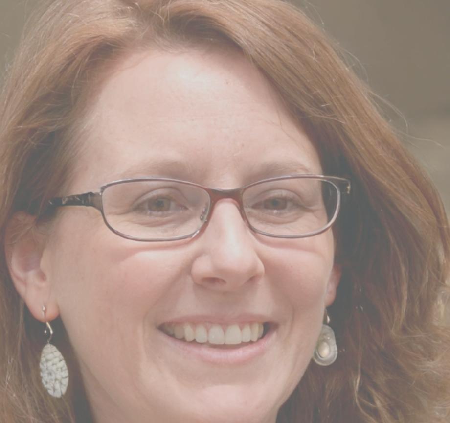 Sarah Williams, Banking and Finance Expert